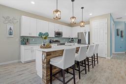 Picture of 5819 Mezzana Run, Palmetto, FL 34221