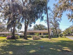 Picture of 10376 SE 43Rd Court, Belleview, FL 34420