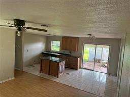 Picture of 935 Florence Avenue, Orlando, FL 32811