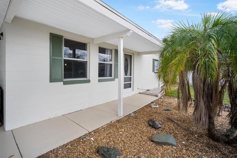 Picture of 533 Firefly Lane, Apollo Beach FL 33572