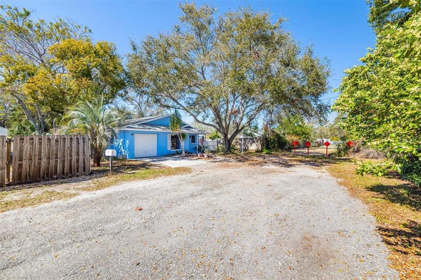 Picture of 1335 15Th Street, Palm Harbor FL 34683