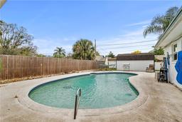 Picture of 445 Virginia Avenue, St Cloud, FL 34769