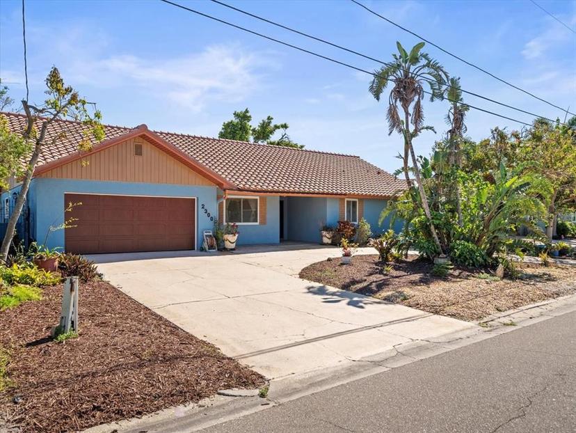 Picture of 2300 S Shore Drive Se, St Petersburg FL 33705