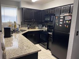 Picture of 2923 Antique Oaks Circle Unit 39, Winter Park, FL 32792