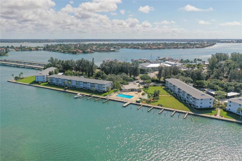 Picture of 775 John Ringling Boulevard Unit 3, Sarasota FL 34236
