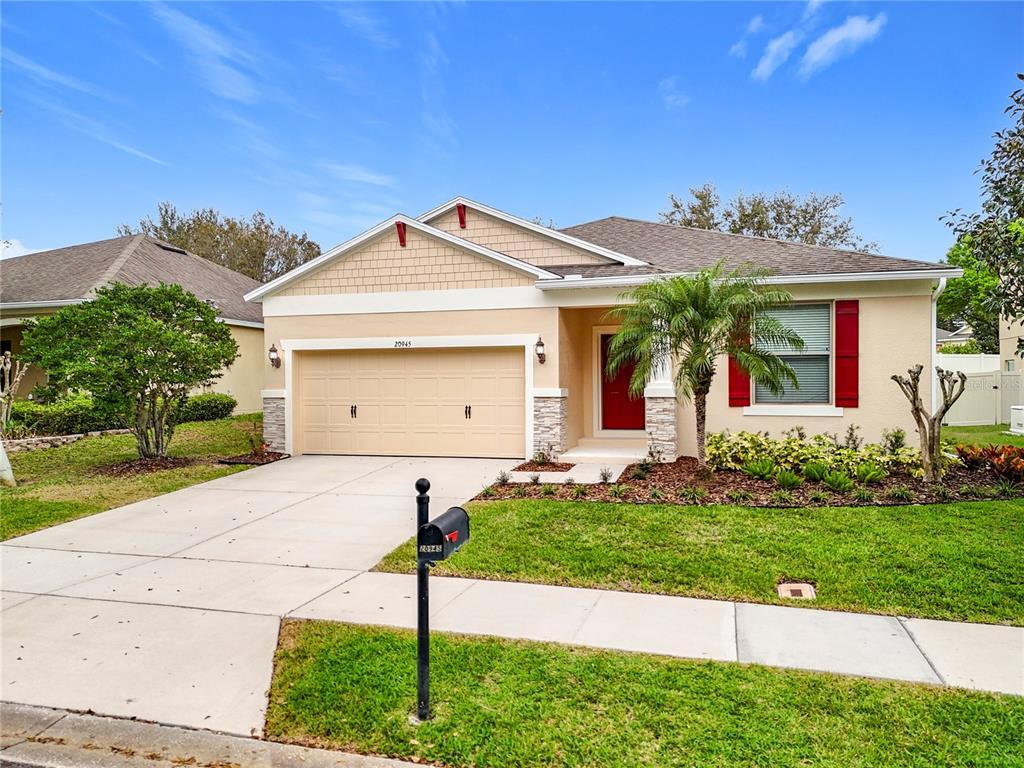 Picture of 20945 Oldenburg Loop, Mount Dora, FL 32757
