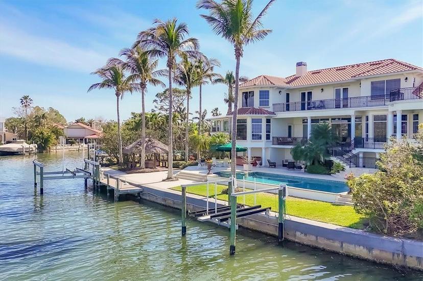 Picture of 1137 N Lake Shore Drive, Sarasota FL 34231