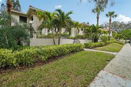 Picture of 1800 Mariner Drive Unit 9, Tarpon Springs, FL 34689