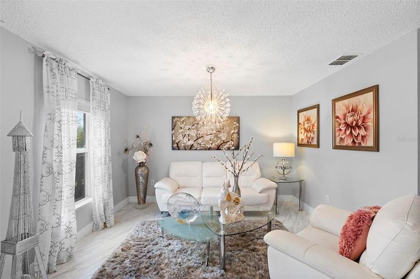 Picture of 3318 Dewberry Drive, Deltona FL 32738