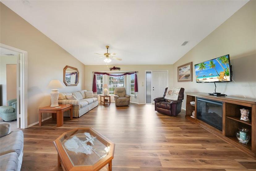 Picture of 9423 El Campo Avenue, Englewood FL 34224