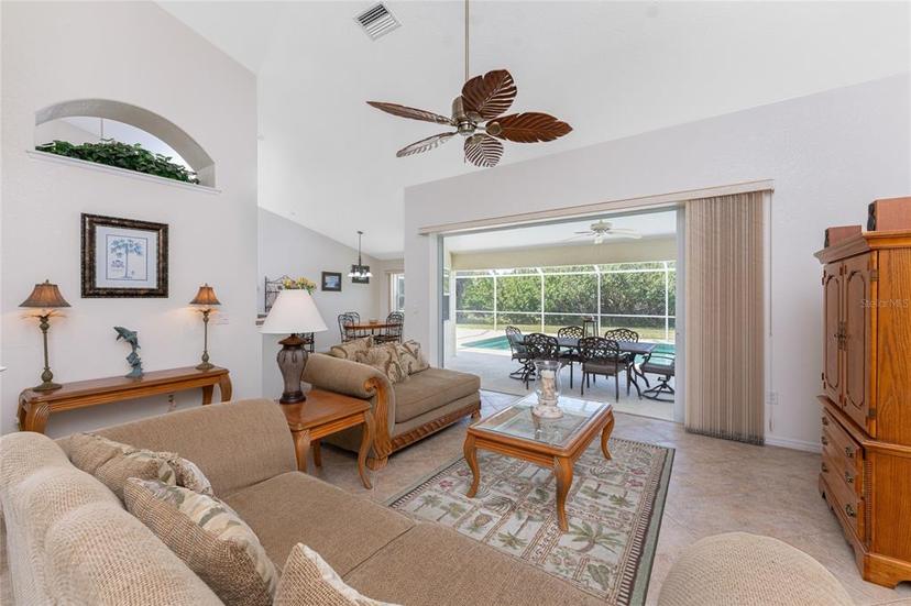 Picture of 48 Par View Court, Rotonda West FL 33947