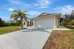 Picture of 7151 Cork Lane, Englewood, FL 34224