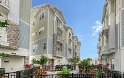 Picture of 512 Laurel Park Drive, Sarasota, FL 34236