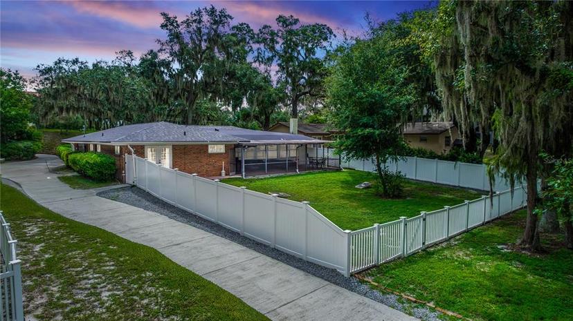 Picture of 5584 N Dean Road, Orlando FL 32817