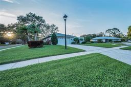 Picture of 2664 Westchester Drive N, Clearwater, FL 33761