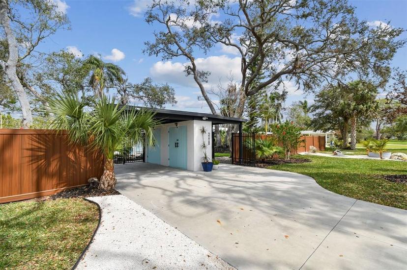 Picture of 2118 7Th Street W, Palmetto FL 34221