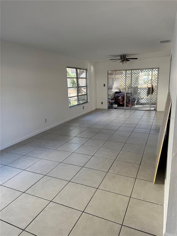 Picture of 216 Amherst Avenue Unit 97, Sarasota FL 34232