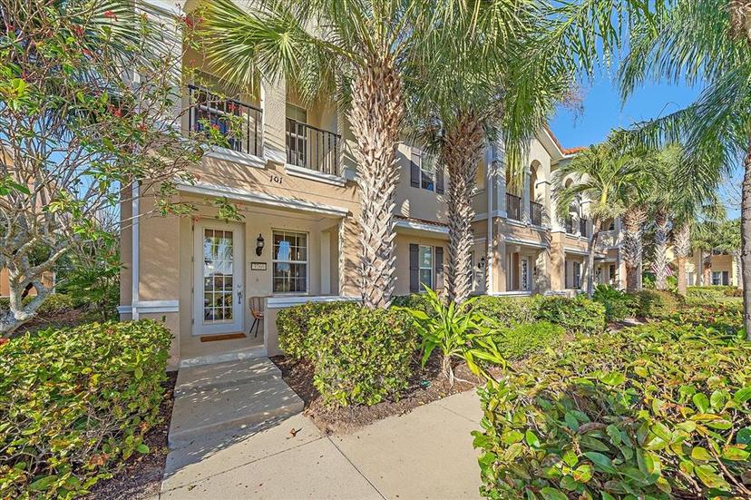 Picture of 3760 82Nd Avenue Circle E Unit 101, Sarasota FL 34243