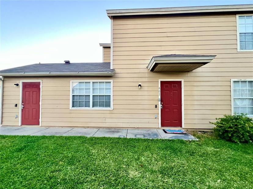 Picture of 601 Washington Palm Loop, Davenport FL 33897