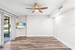 Picture of 2383 Burnway Road Unit 2383, Haines City, FL 33844