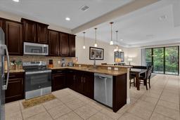 Picture of 8201 Roseville Road, Davenport, FL 33896
