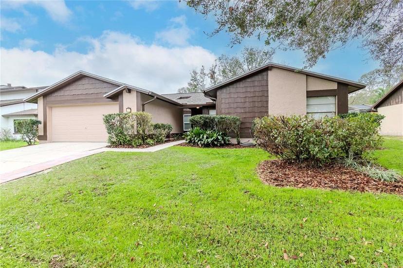 Picture of 415 Bloomingfield Drive, Brandon FL 33511
