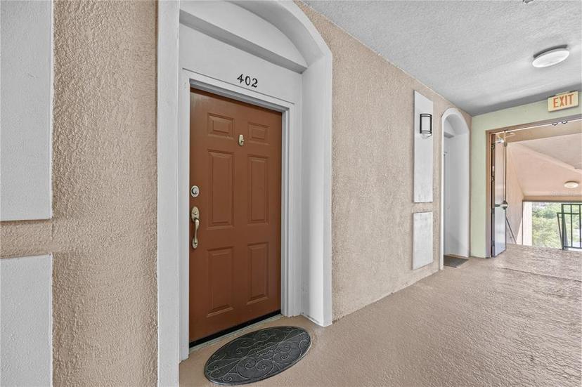 Picture of 1357 Venezia Court Unit 402, Davenport FL 33896