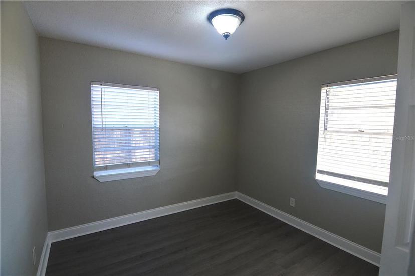 Picture of 13728 1St Street, Dade City FL 33525