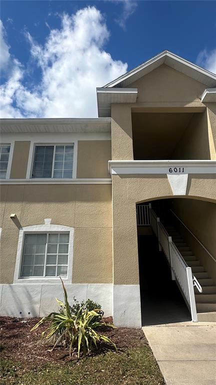 Picture of 6011 Skydale Way Unit 101, Riverview FL 33578