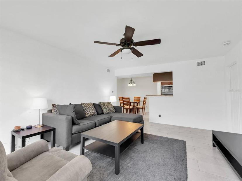 Picture of 10200 Gandy Boulevard N Unit 412, St Petersburg FL 33702