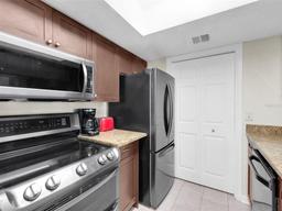 Picture of 10200 Gandy Boulevard N Unit 412, St Petersburg, FL 33702