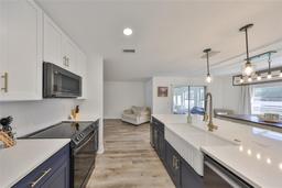 Picture of 6333 Spanish Main Drive, Apollo Beach, FL 33572