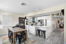 Picture of 343 37Th Avenue Ne, St Petersburg, FL 33704