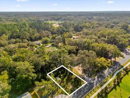 Picture of 2030 N Highland Street, Mount Dora, FL 32757