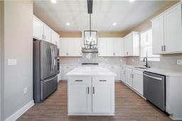 Picture of 7721 Somersworth Drive, Kissimmee, FL 34747