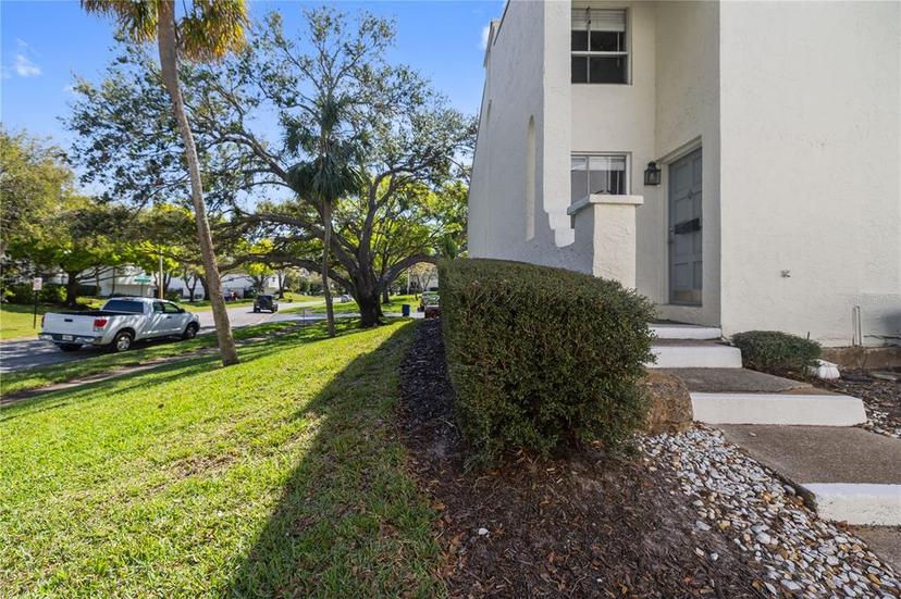 Picture of 4302 La Mora Court, Tampa FL 33611