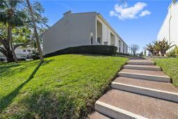 Picture of 4302 La Mora Court, Tampa, FL 33611