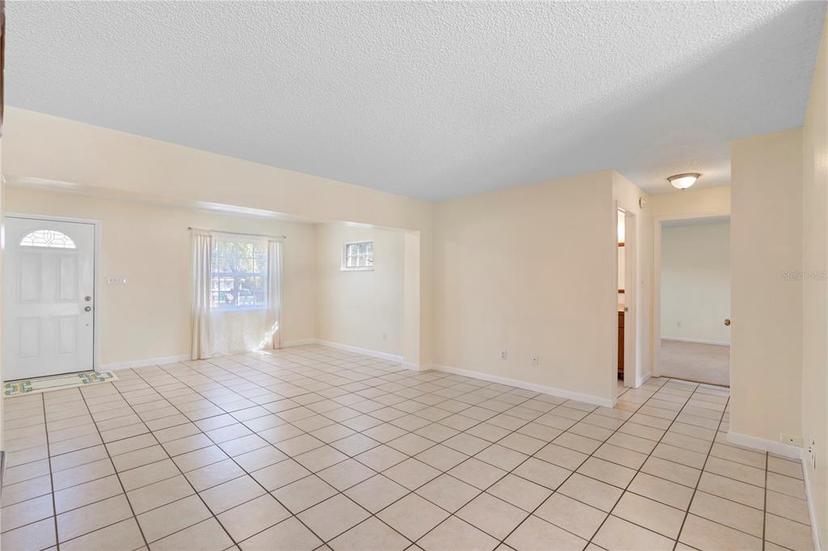 Picture of 826 W Gaucho Circle, Deltona FL 32725