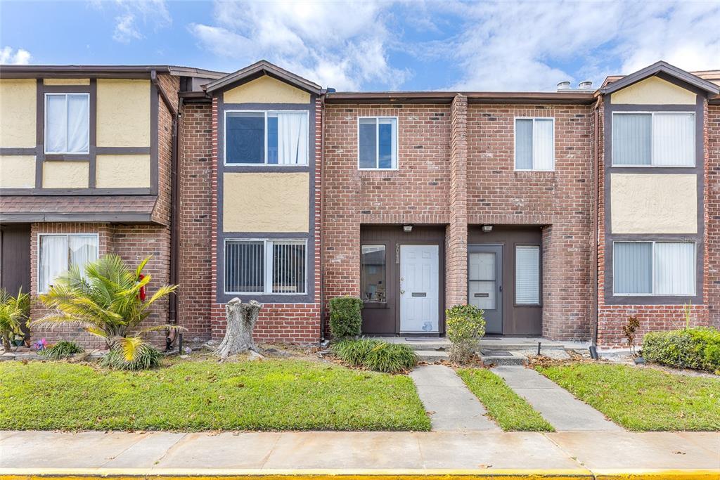 Picture of 5042 Downing Street Unit 5, Orlando, FL 32839