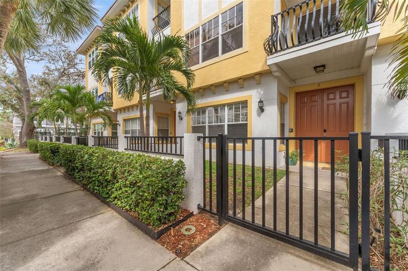 Picture of 111 N Albany Avenue Unit 3, Tampa FL 33606