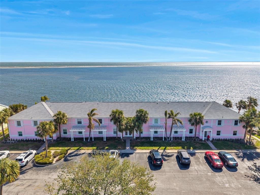 Picture of 4842 Coquina Key Drive Se Unit B, St Petersburg, FL 33705