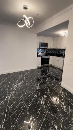 Picture of 501 Knights Run Avenue Unit 2106, Tampa, FL 33602