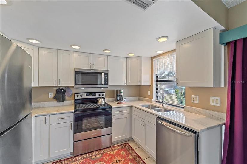 Picture of 8155 Mossborger Avenue, North Port FL 34287