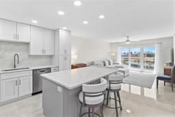 Picture of 4900 Brittany Drive S Unit 408, St Petersburg, FL 33715