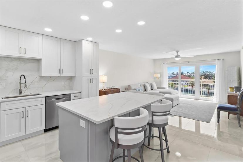 Picture of 4900 Brittany Drive S Unit 408, St Petersburg FL 33715