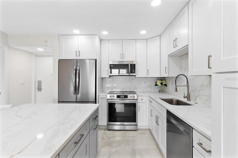 Picture of 4900 Brittany Drive S Unit 408, St Petersburg FL 33715