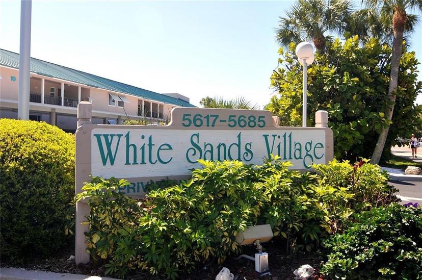 Picture of 5665 Midnight Pass Road Unit 410, Sarasota FL 34242