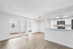Picture of 2535 E Stanley Matthew Circle, Tampa, FL 33604