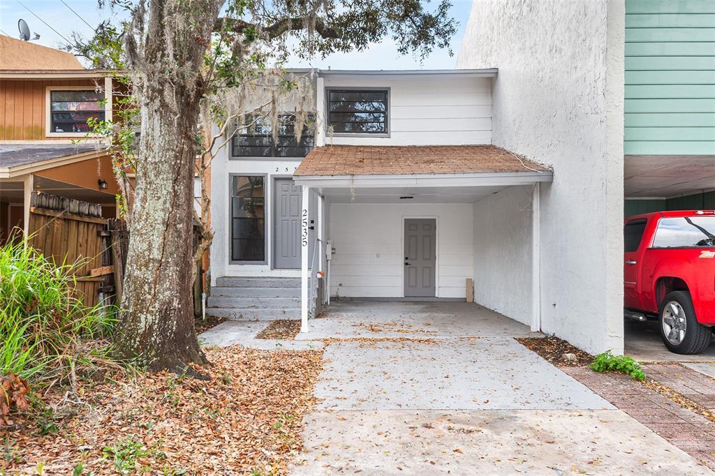 Picture of 2535 E Stanley Matthew Circle, Tampa, FL 33604