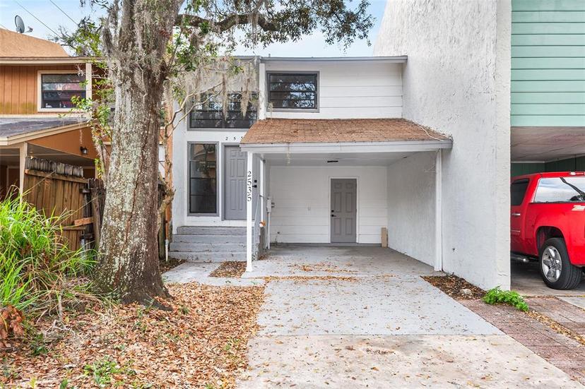Picture of 2535 E Stanley Matthew Circle, Tampa FL 33604